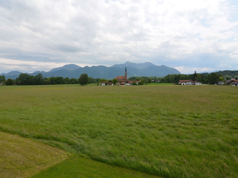 Alluring Holiday Home in Ubersee With Whirlpool