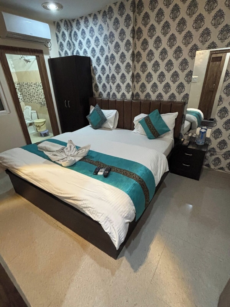 Hotel Shilva Inn