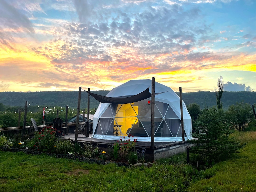 Port Wade Glamping Domes