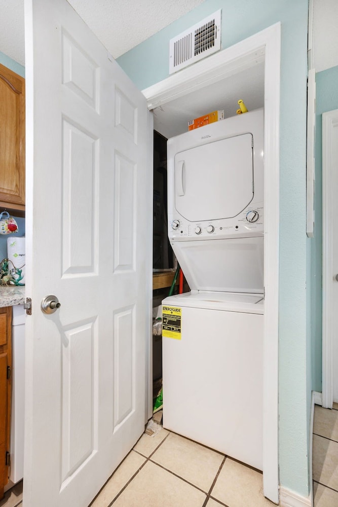 Sunrise Village 215- 2BR 1BA Gulf Front Sleep 6