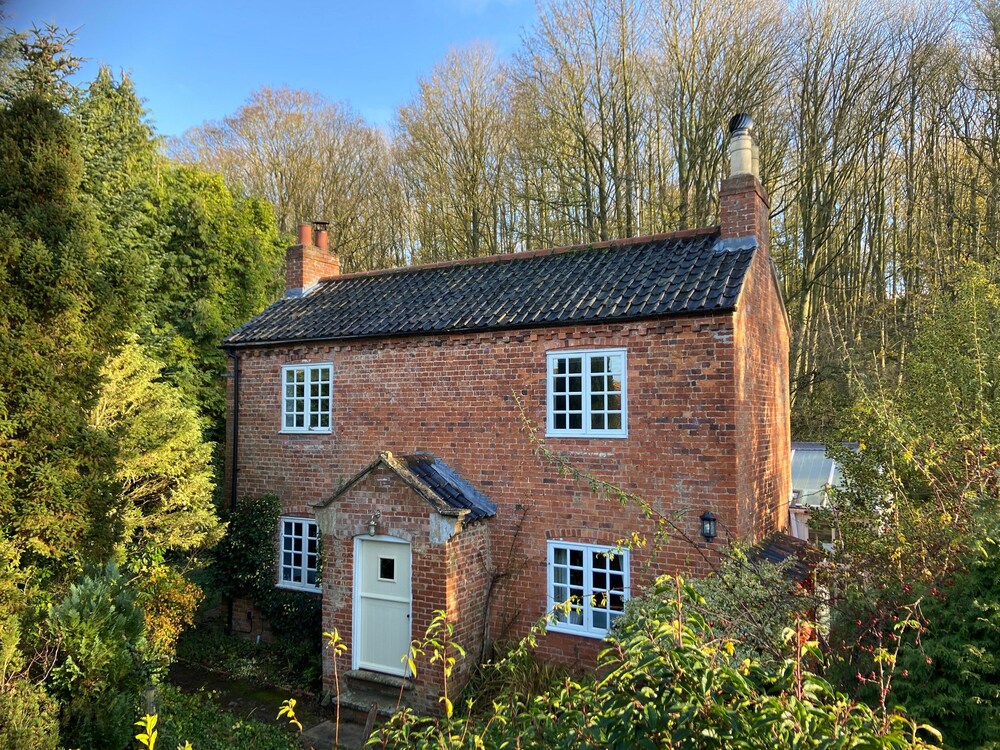 Sunny Cottage