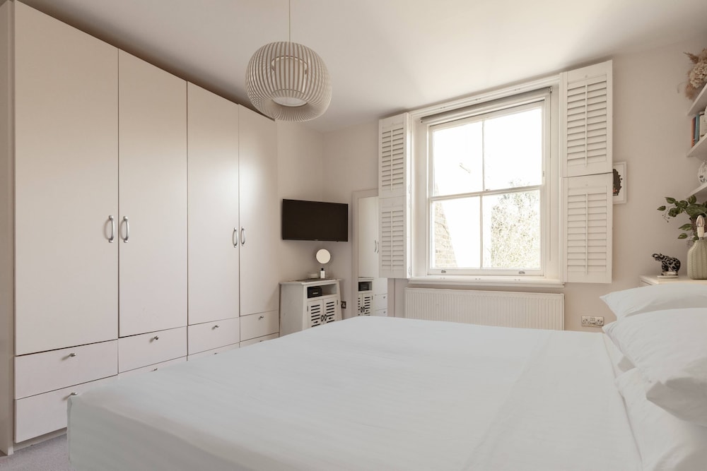 Oakley Street VII by Onefinestay