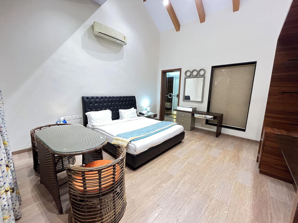 Rustic River Resort