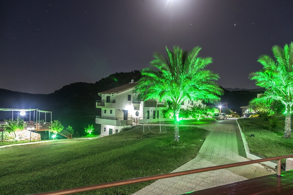 Estate Kares