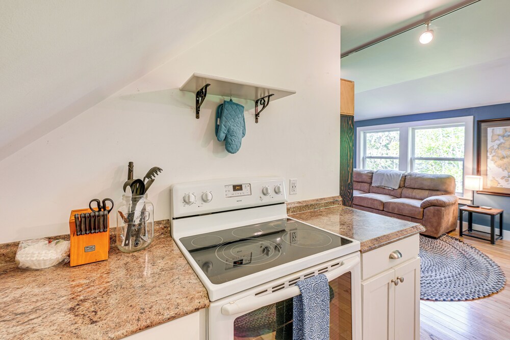 1 Mi to Acadia National Park: Spacious Retreat!