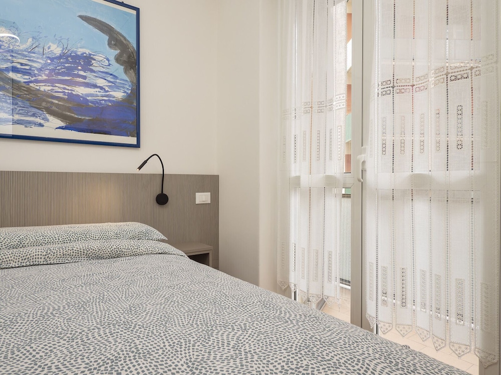 Bilocale con Balcone in Zona Nolo