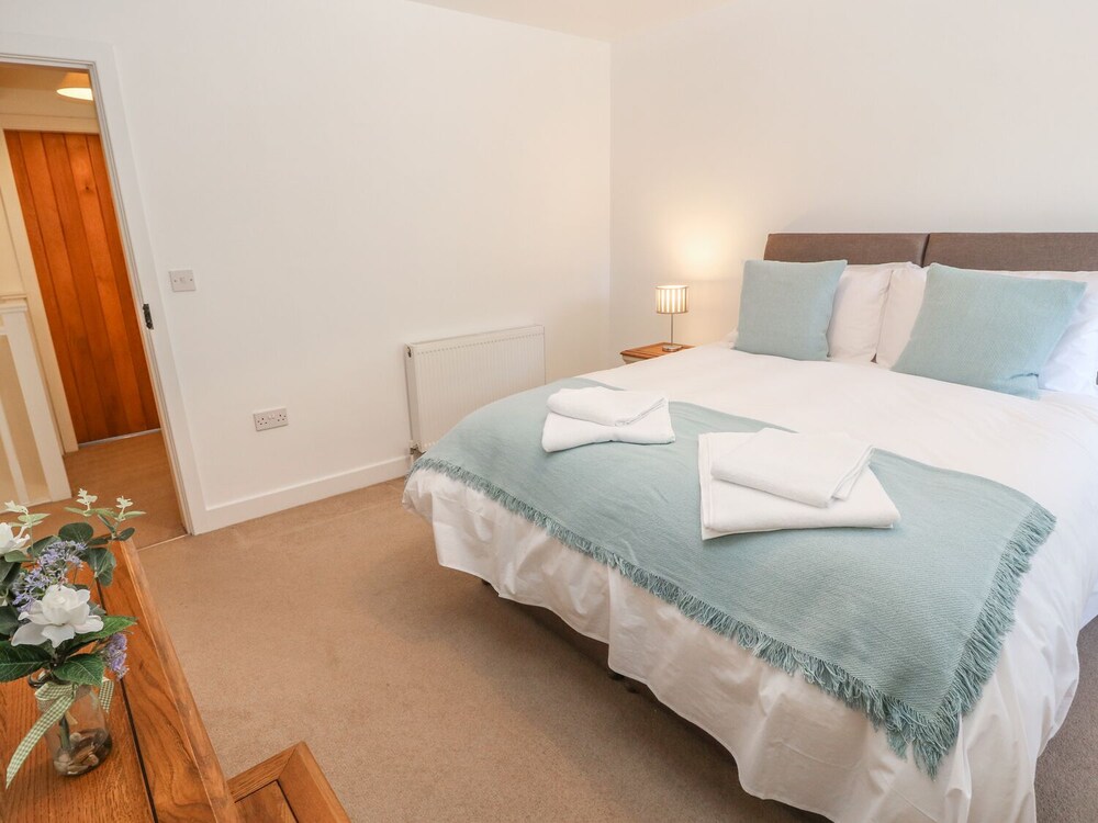 The Cottage, Beeston Hall view 2