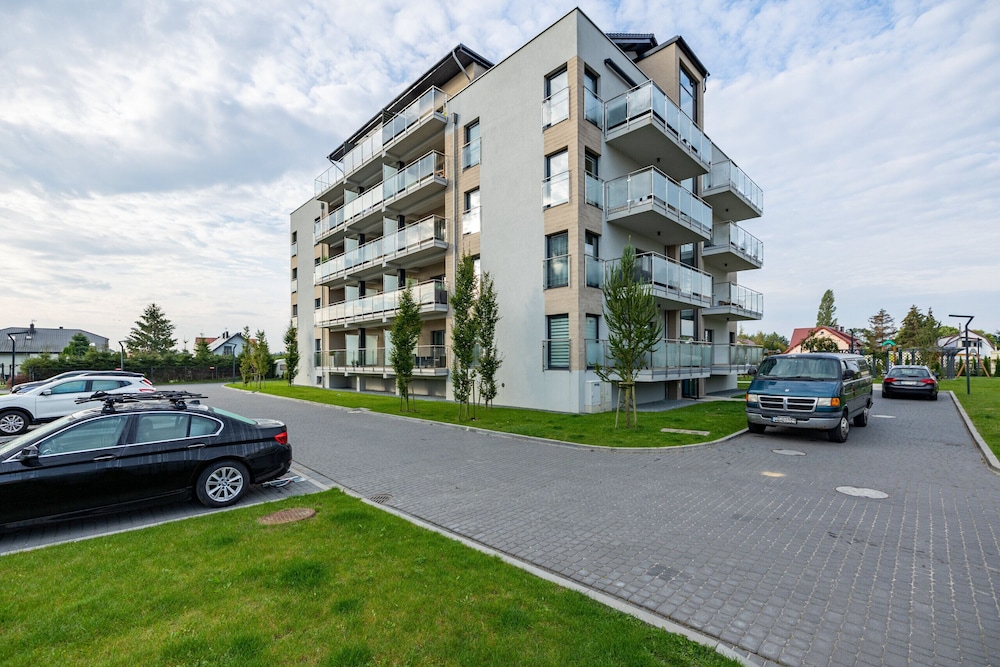 Apartments Five Seas by Renters view 5