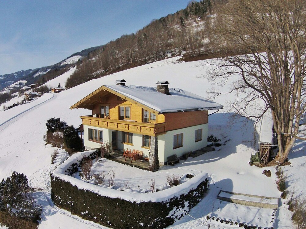 Chalet With Sauna in Piesendorf Near ski Area view 4