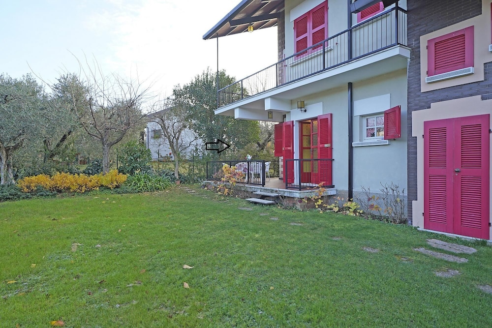 Apt Panna e Fragola in San Felice del Benaco view 5