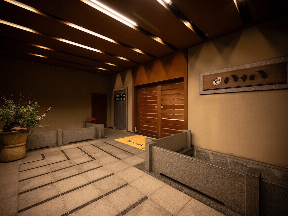 Yamanaka Onsen Kuriya Yasohachi