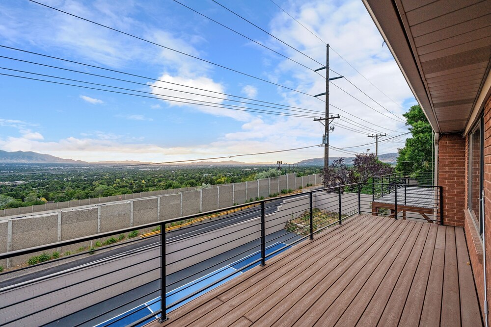 All-new Luxe Stay Views, Sauna & Hot Tub 7 Bedroom Villa
