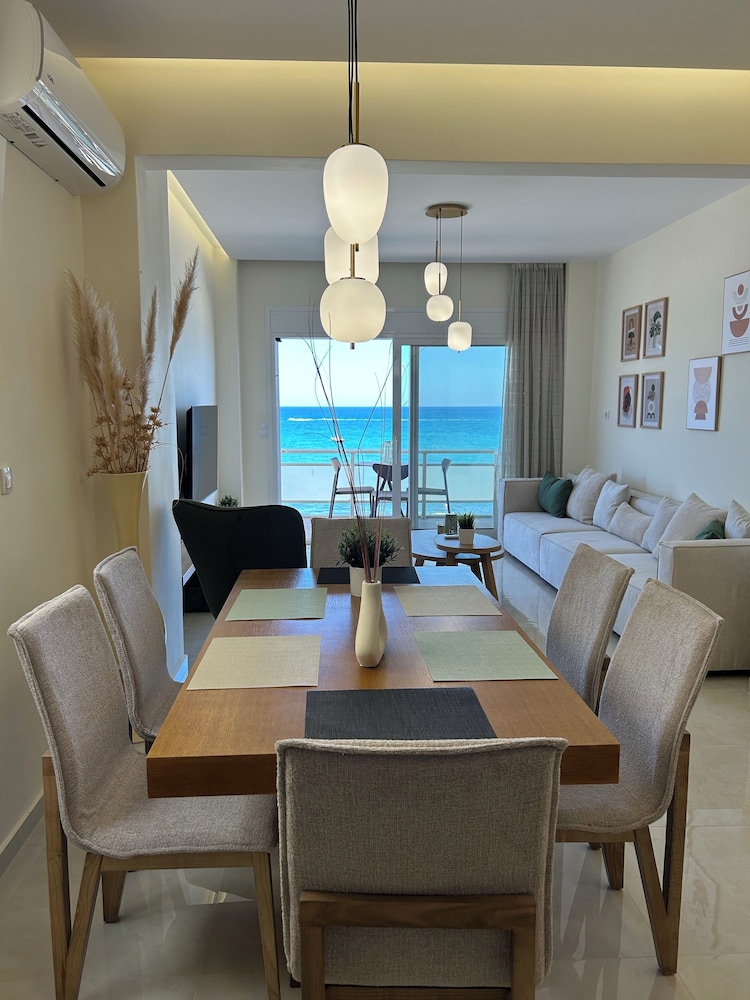 Seaview Paradise