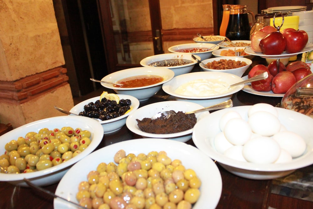 Hotel Sultan Hill becomes Sultan Hill Otel. - Image 23