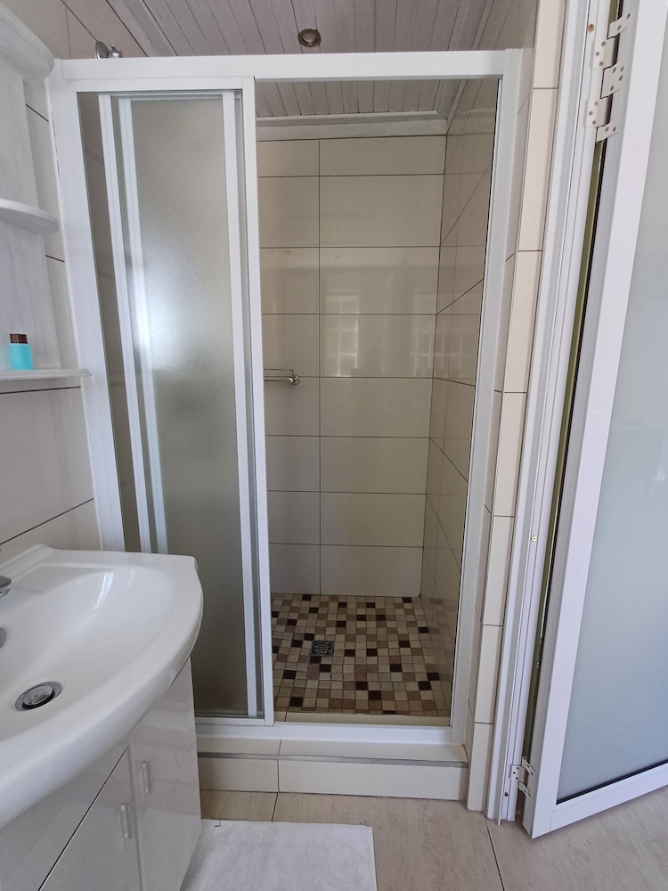 Capbon Guesthouse