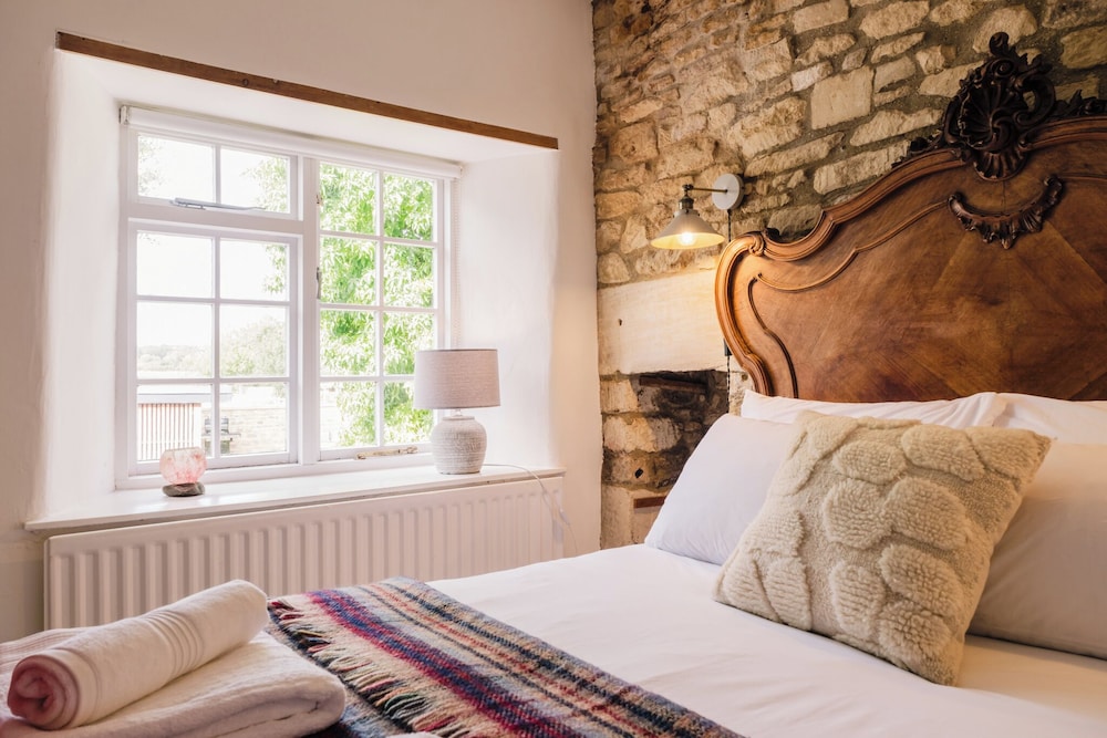 Historic 3 BD Cottage in the Cotswolds