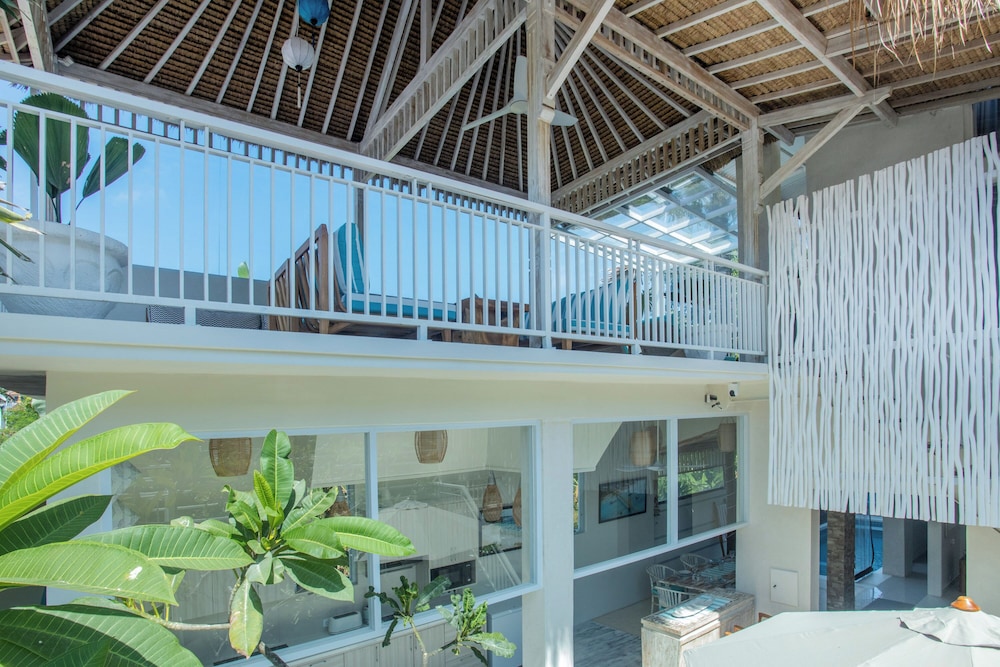 Island Style Retreat