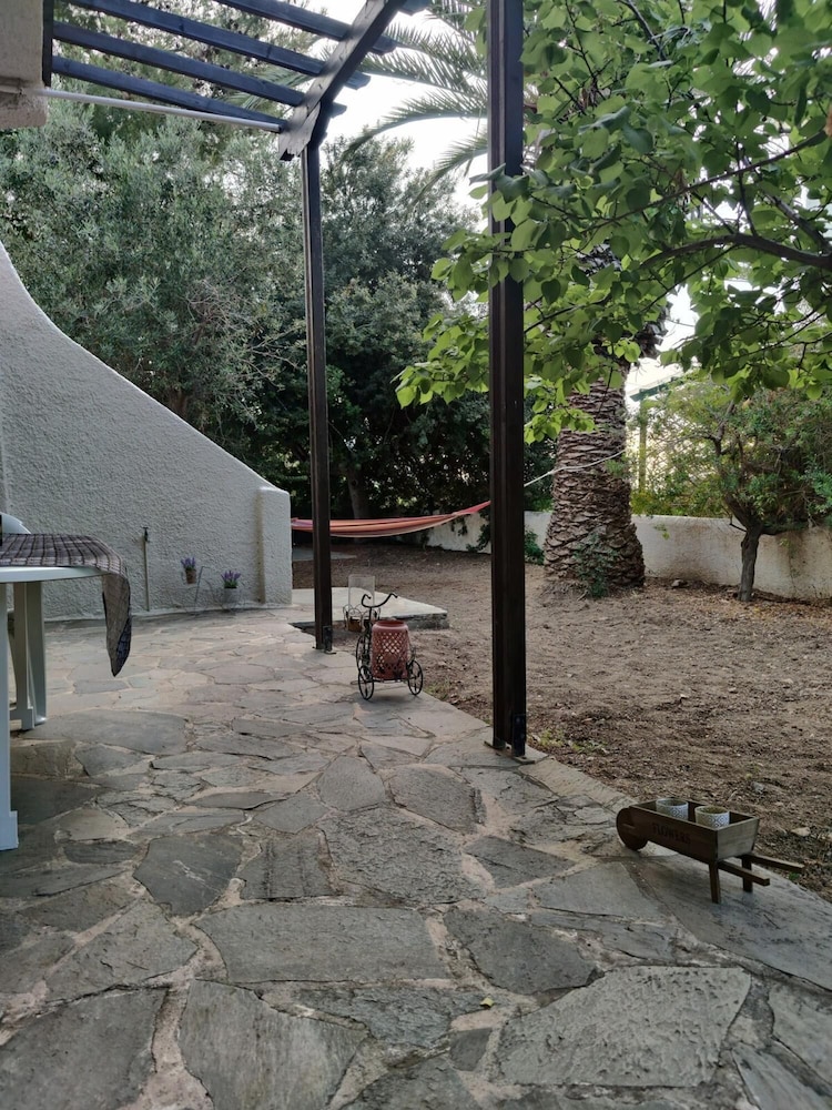 Sylvia s House at Vagia view 2