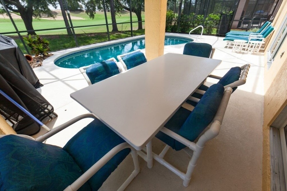 Gated Country Club Private Pool ! 4 Bedroom Home by RedAwning view 4