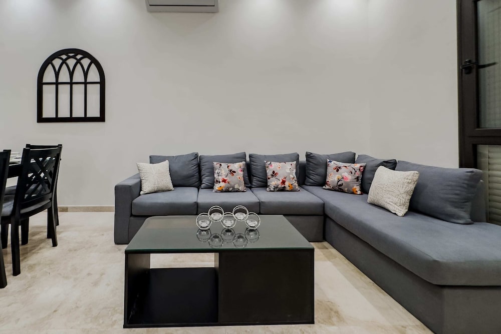 Xuru Stays I Valory - 5 Min to Airport