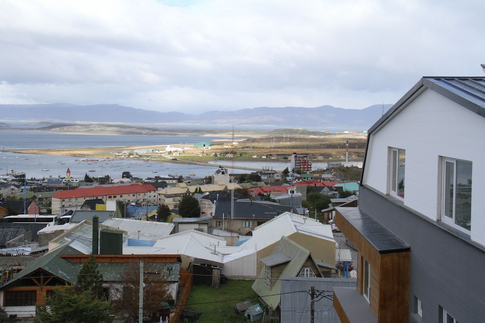 Ushuaia Flat II
