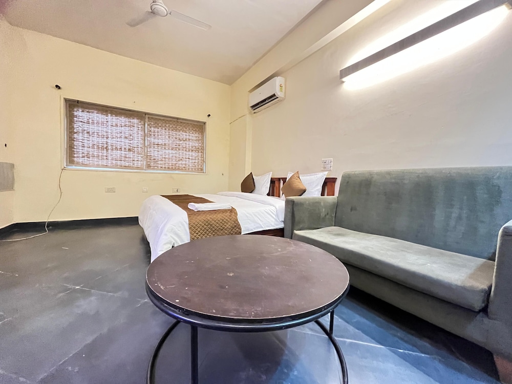GoBravo Residences – Kapashera, New Delhi