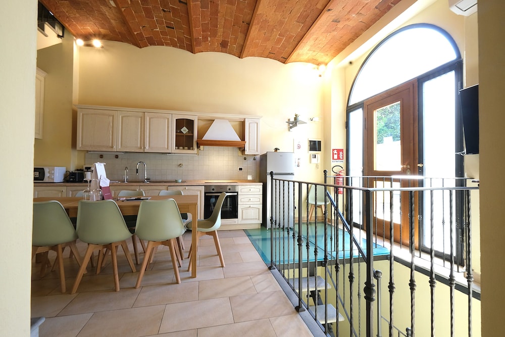 Wine Apartments Florence Barbaresco