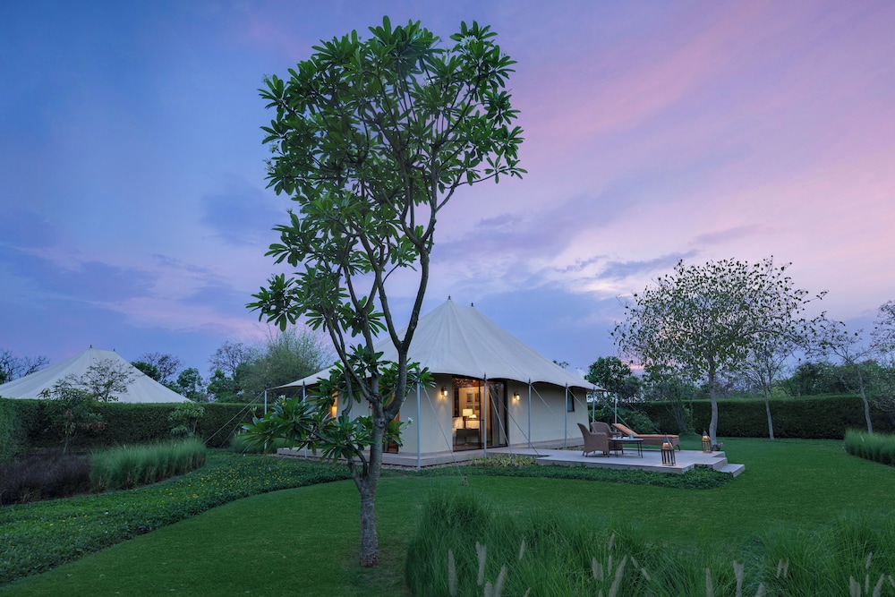 The Oberoi Vindhyavilas
