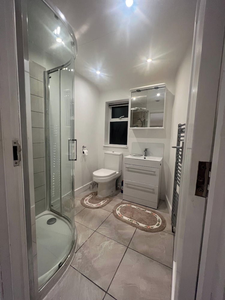 Oxford - Villa - Sleeps 8 - Garden - Parking