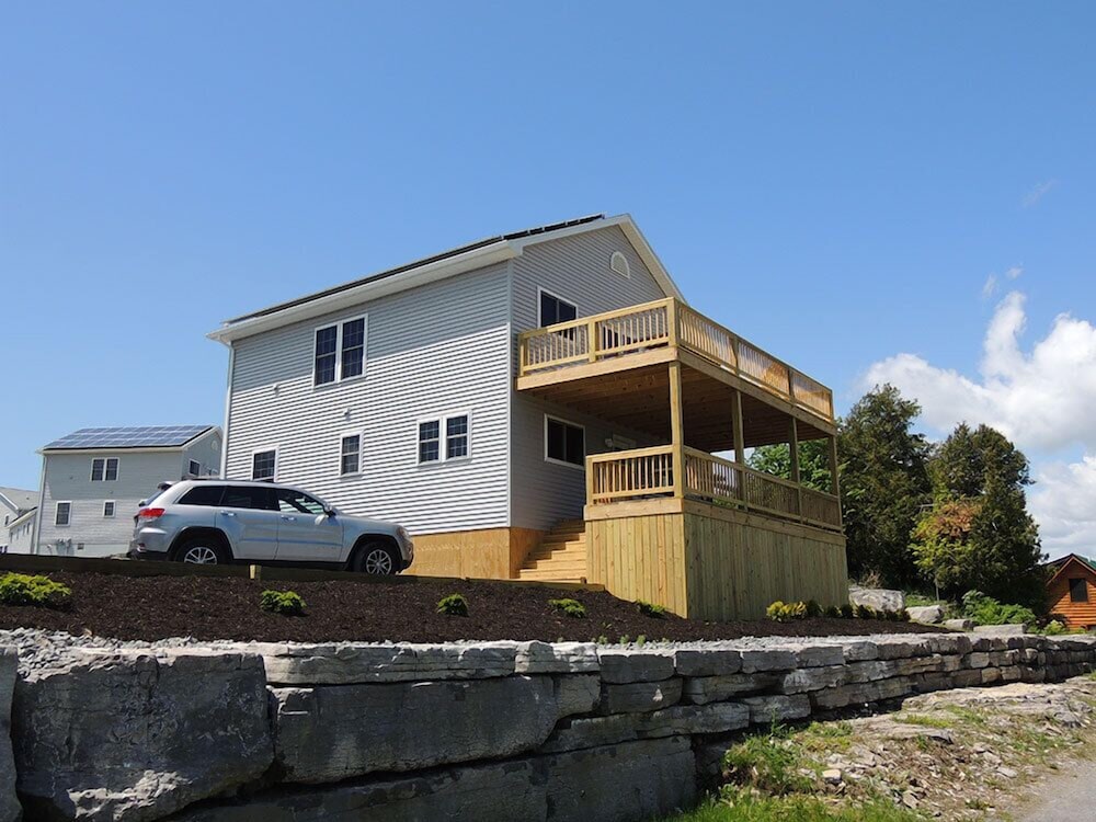 Angel Rock Waterfront Cottages and Vacation Homes