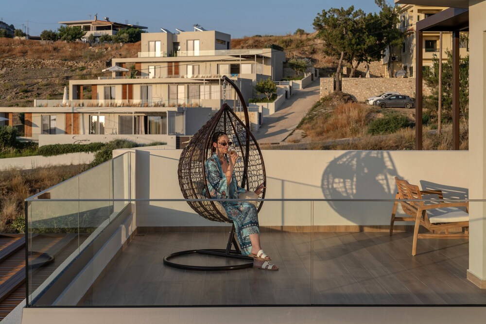 Luxurious Villa Selestine - With Private Pool