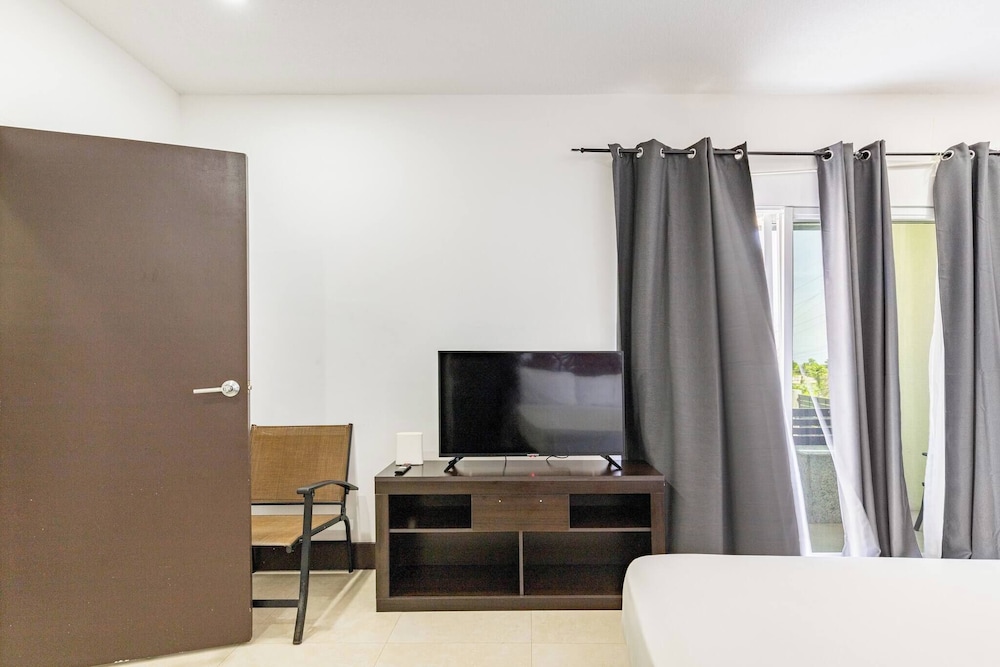 2 Bedroom Apartment Near Ocho Rios