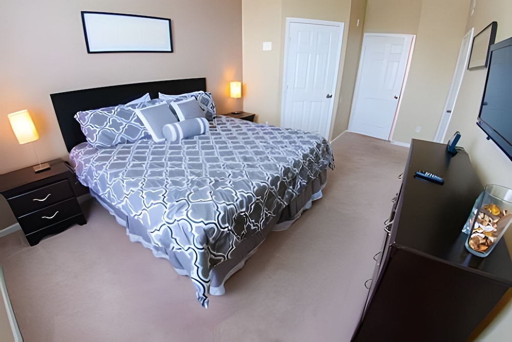 Windsor Hills 3BR Condo Near Disney Parks