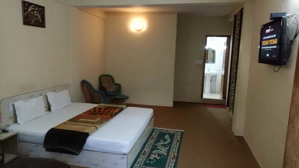 Riverside Guest House