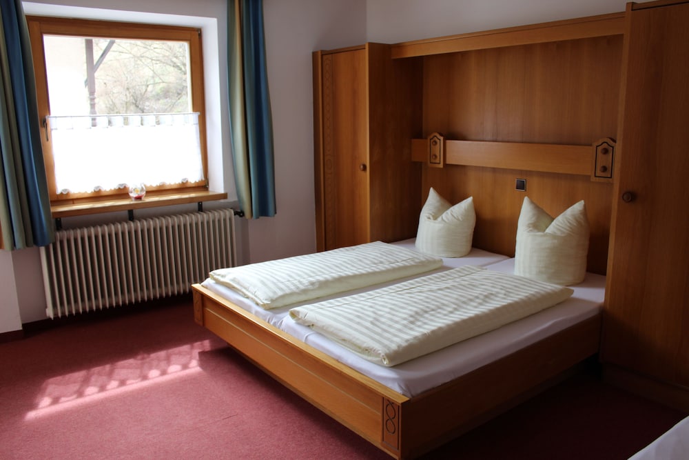 Hotel Pension Almrose