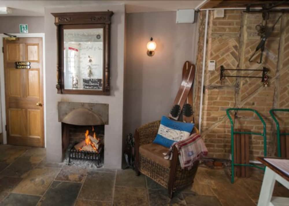Dover Vacations - The White Cliffs Hotel - Property Image 5
