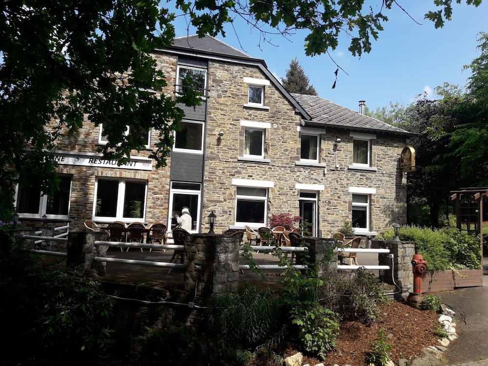 Charming Cottage With Pool in Houffalize