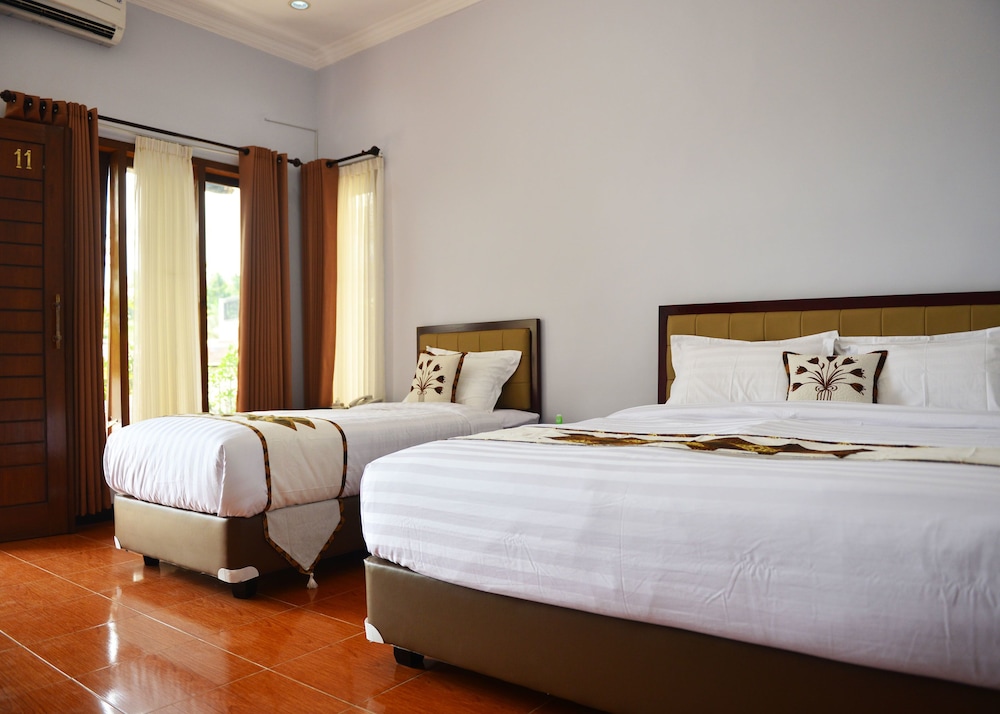 Malang Hill Gallery & Homestay