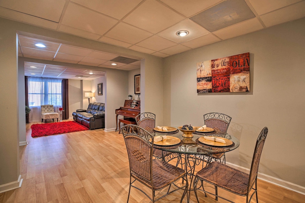 Quiet Mableton Home, Near Six Flags + Truist Park!