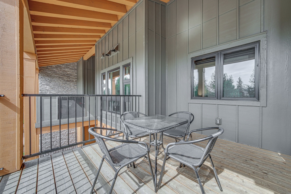 Suncadia Resort Condo Near Trails & River Access!