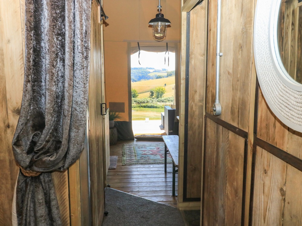 Semira Tent Lodge
