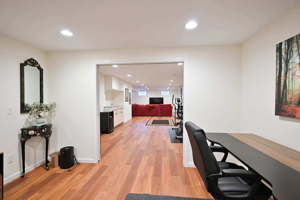 Luxurious Dream Home For 10!