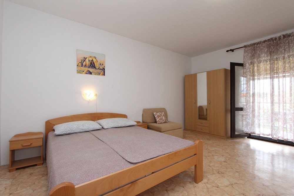Apartments Rosanna 2