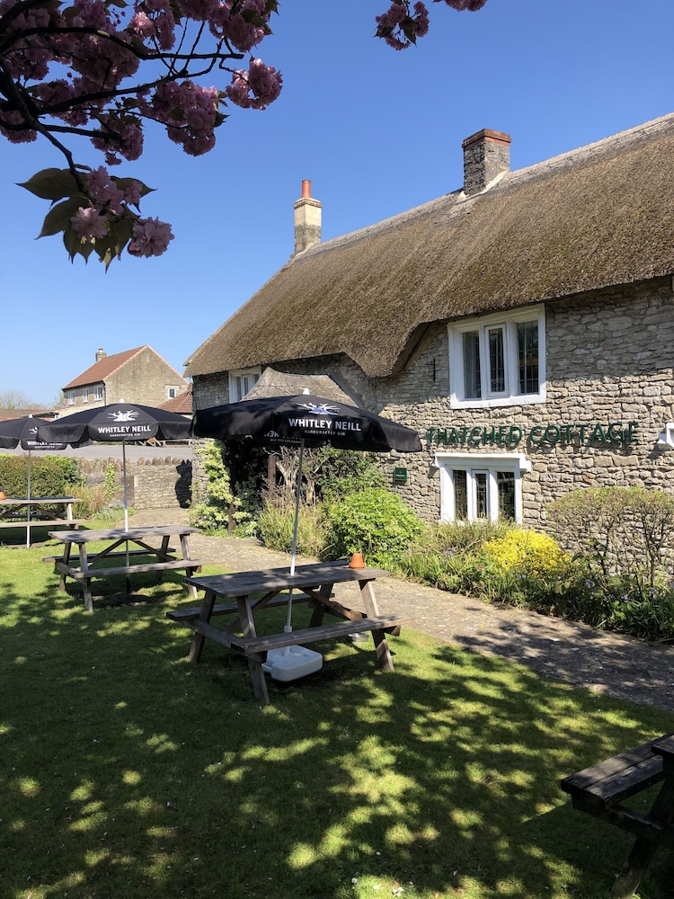 Shepton Mallet Vacations - The Thatched Cottage Inn - Property Image 28