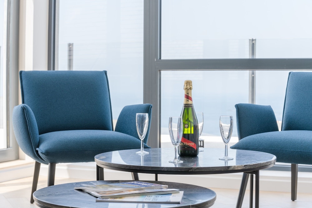Apartment in Porspoder Near Plage du Bourg
