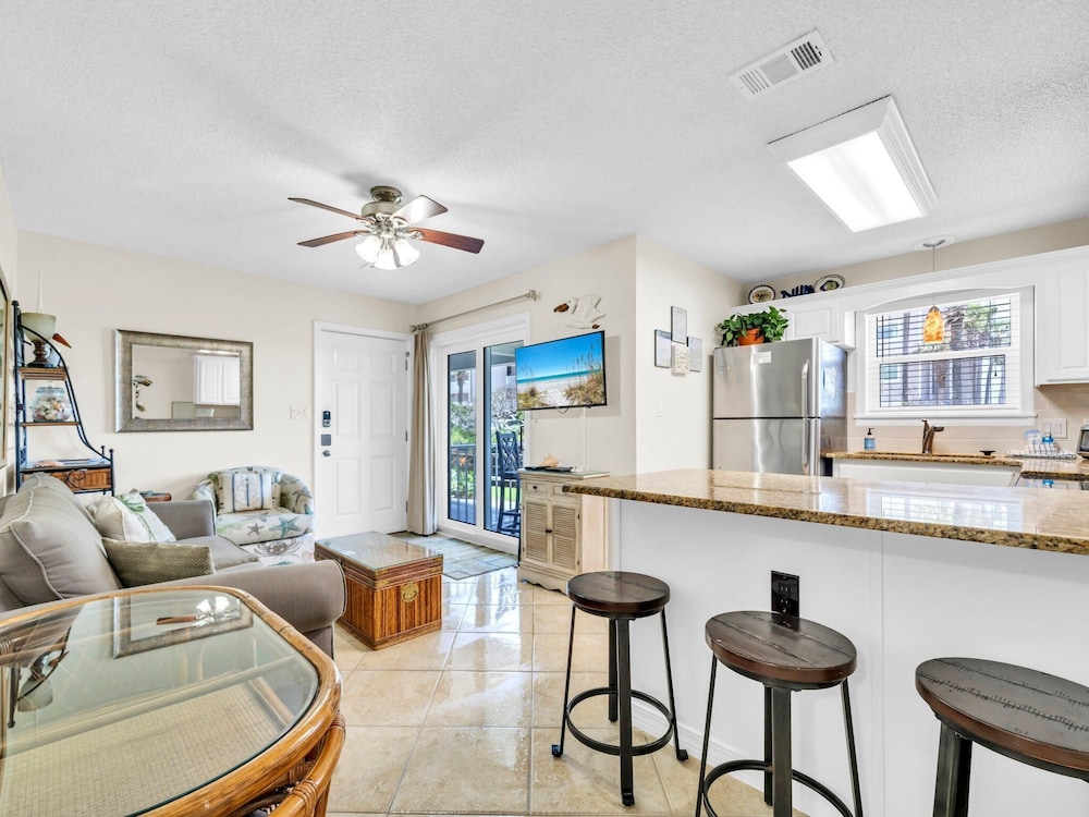 Beachside Villas 613