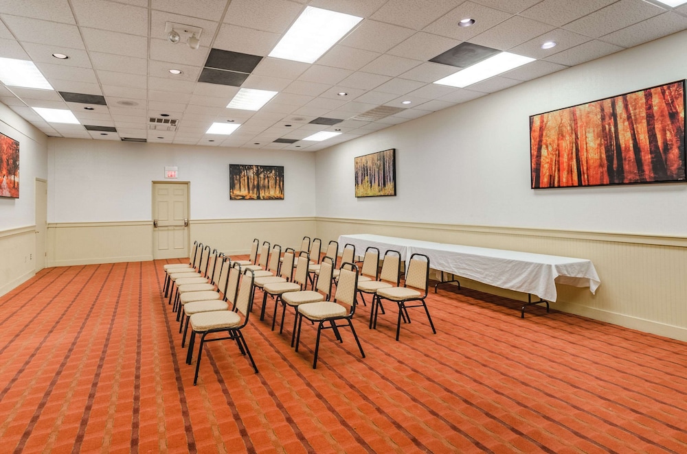 Quality Inn Radford-West Blacksburg I-81