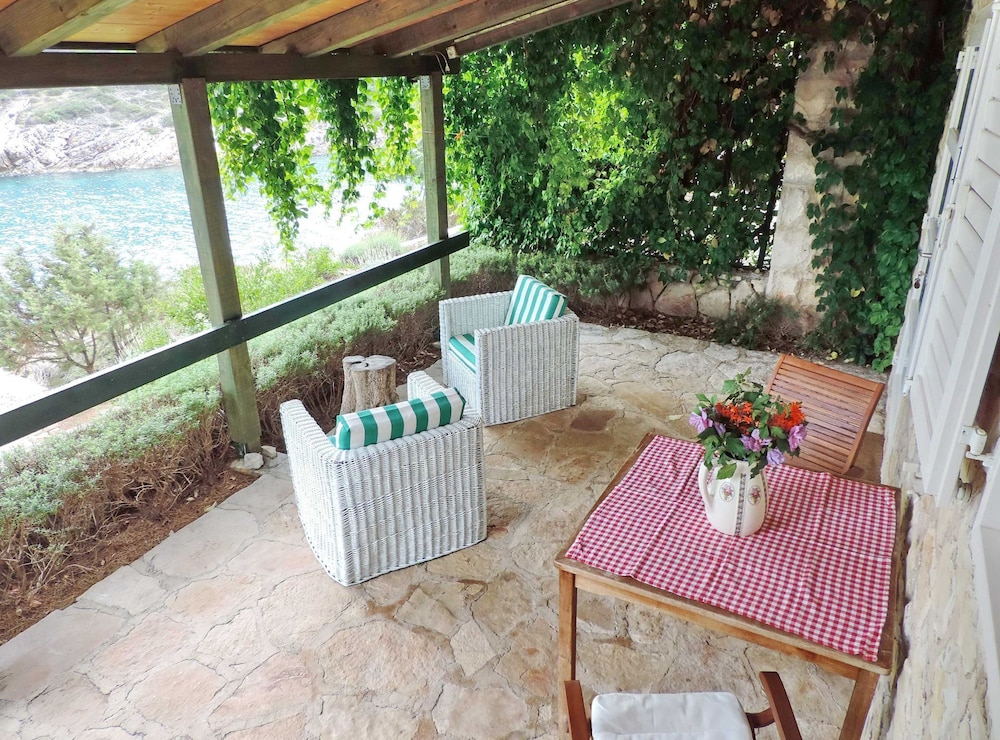 Blissful Bay Apartments Vrboska