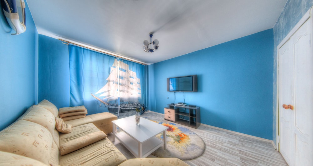 Apartment Ships