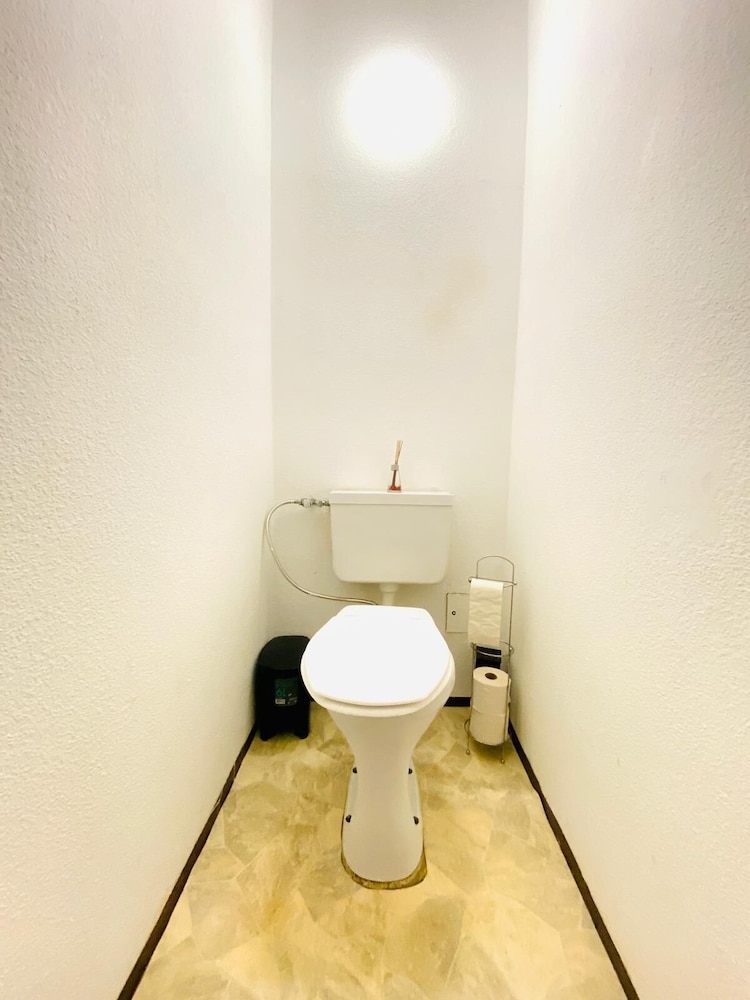 Affordable 3BR Apartment Top Location